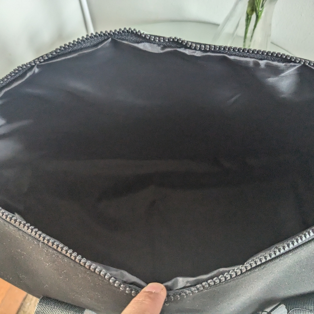 Coach - Picture 11 of 11